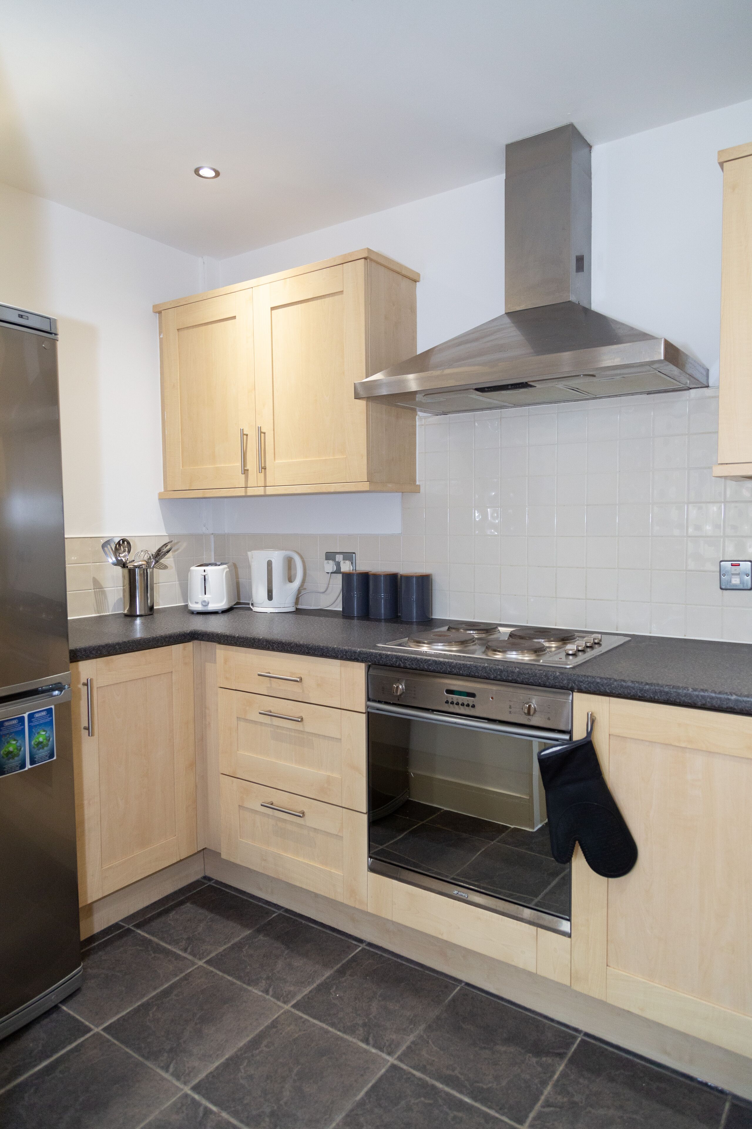 Apartment, 2 Bedrooms | Private kitchen | Full-sized fridge, microwave, oven, stovetop