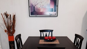 تناول الطعام