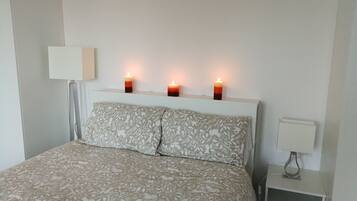 Apartment, 1 Bedroom, Smoking, Balcony | 1 bedroom, iron/ironing board, bed sheets