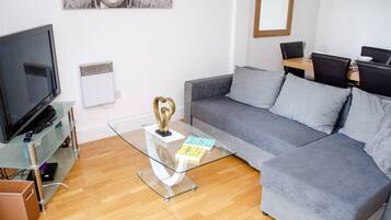 Apartment, 2 Bedrooms | Living area | 46-inch flat-screen TV with digital channels, TV, Netflix