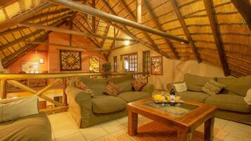 House, 6 Bedrooms, Smoking, Private Pool | Living area | Books