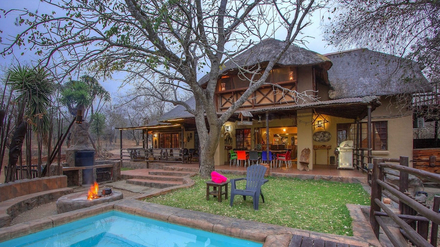 Lovely Holiday Home Bordering Kruger National Park
