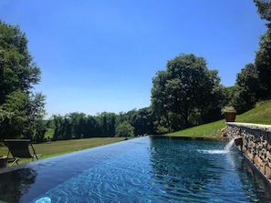 Piscine extérieure