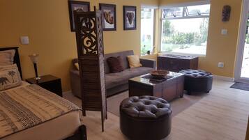 Apartment, 1 Bedroom, Accessible, Terrace | Lounge