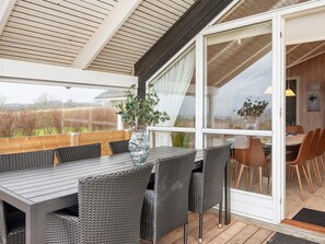 Exterior - 8 Person Holiday Home in Ronde (Ronde)