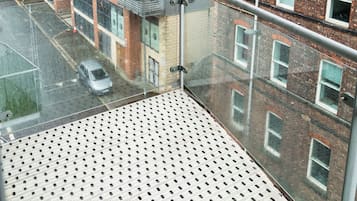 Apartment, 2 Bedrooms | City view