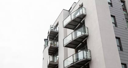 Henry Street - Apt 47