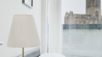 Apartment, 2 Bedrooms | 2 bedrooms, desk, iron/ironing board, free WiFi