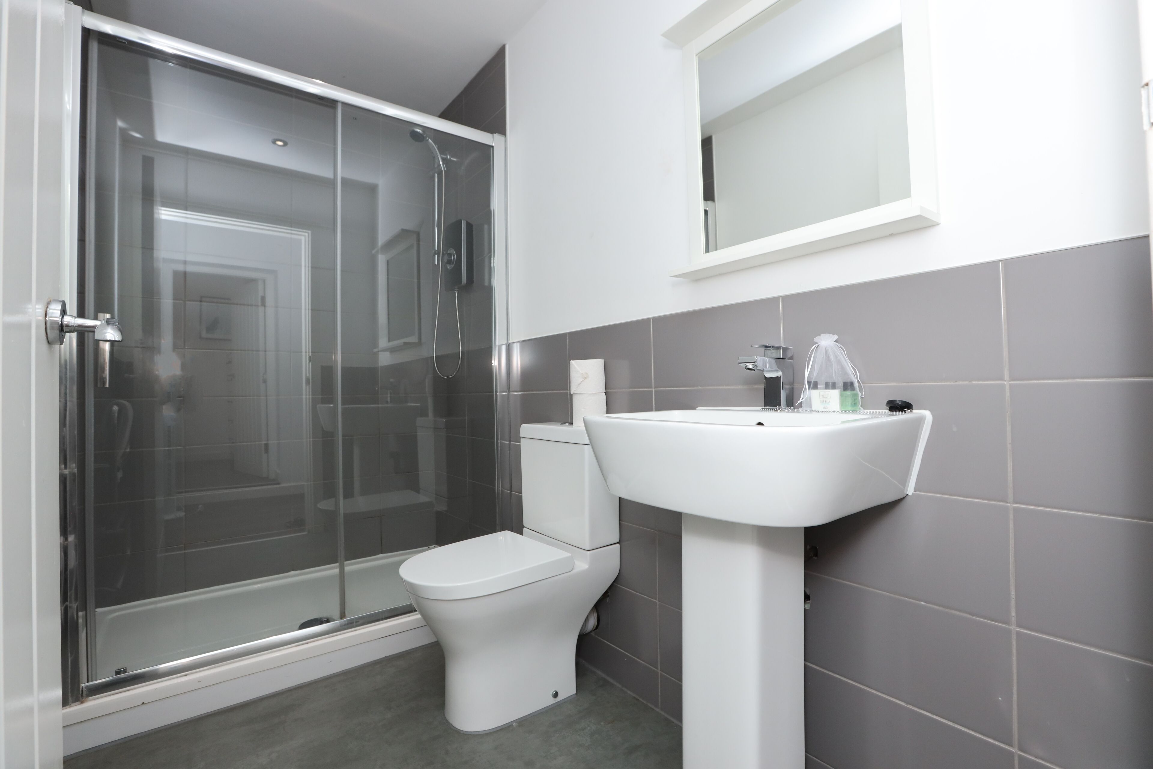 L1 Boutique Apartments