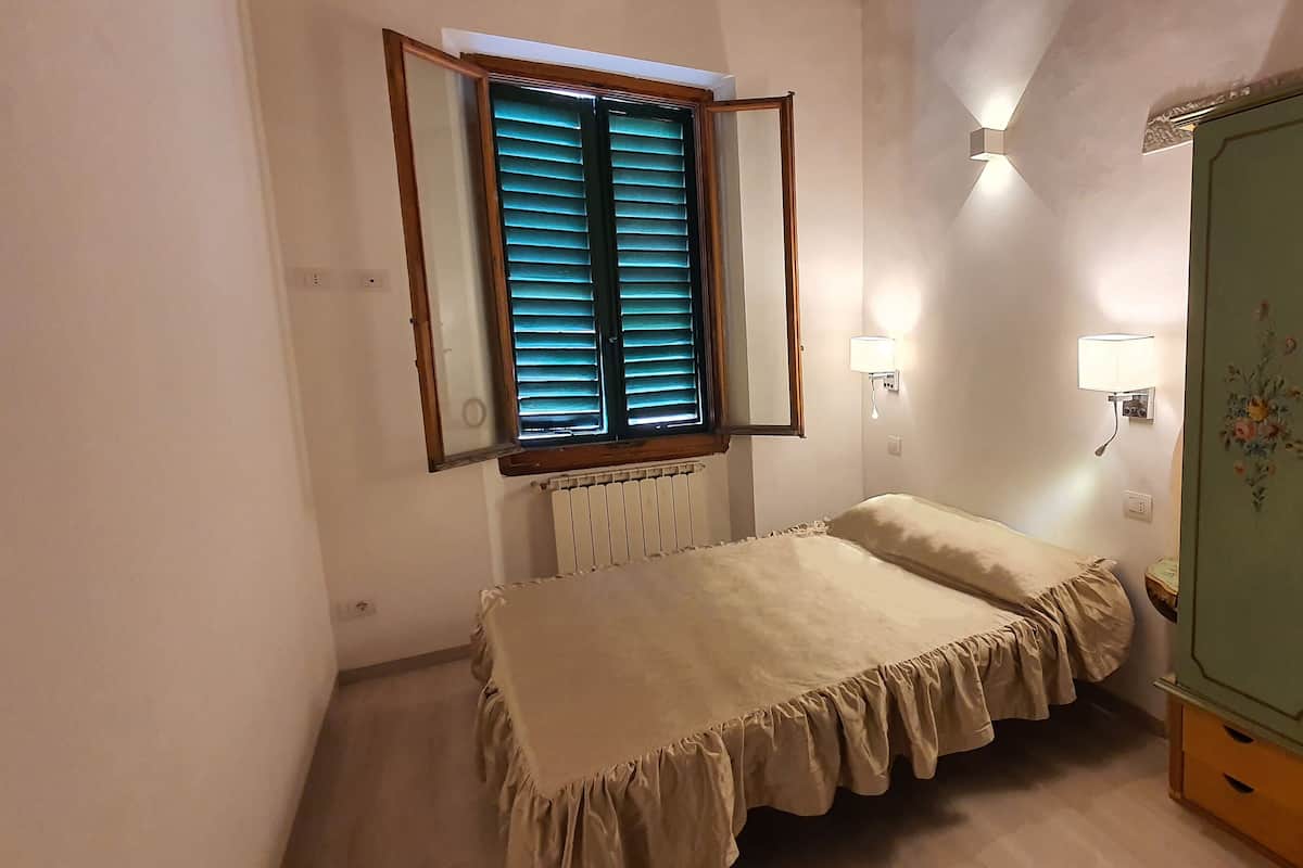 Comfort Double Room (Room 2) | In-room safe, free WiFi, bed sheets