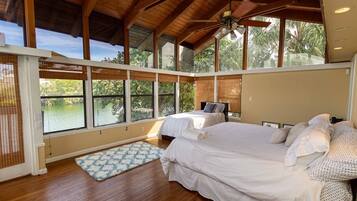 Superior House, 4 Bedrooms | 4 bedrooms, individually furnished, iron/ironing board, free WiFi