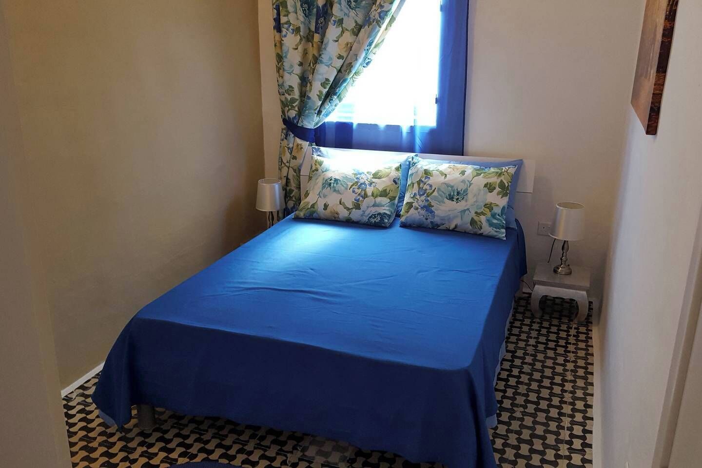 House, 1 Bedroom, Smoking, Balcony | 1 bedroom, iron/ironing board, bed sheets