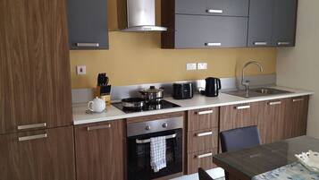 House, 1 Bedroom, Smoking, Balcony | Interior