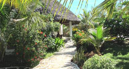 Watamu Villa With Service Personnel