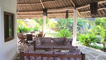 Vila, 2 kamar tidur, Boleh Merokok, patio | Teras/patio