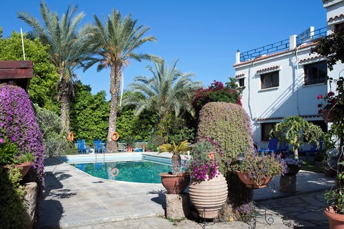 Room-one Bedroom Apartment in Paphos