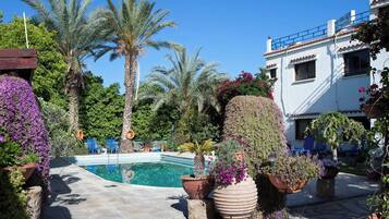 Room, 1 Bedroom, Smoking, Balcony | Garden