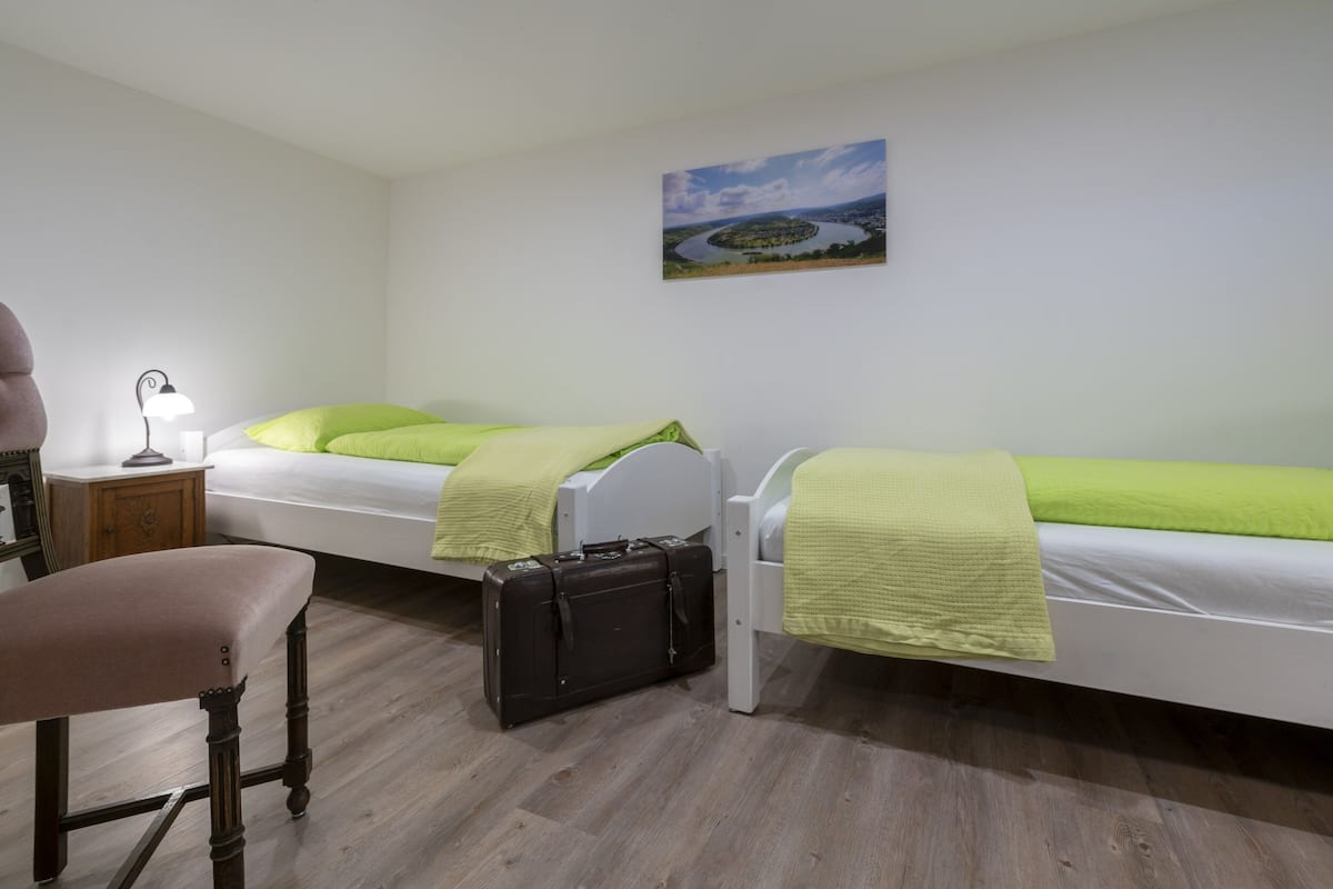 Exclusive Apartment | 2 bedrooms, premium bedding, blackout drapes, soundproofing