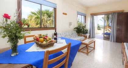 Room-studio in Polis - Just 800 m From t