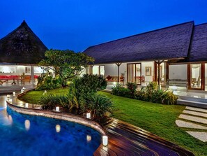 Villa - 3 soveværelser - køleskab | Pool | Udendørs pool