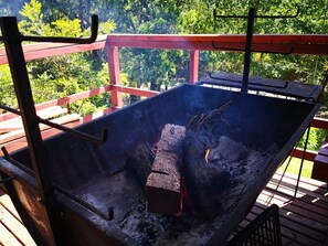 House, 3 Bedrooms, Smoking, Private Pool | BBQ/picnic Area