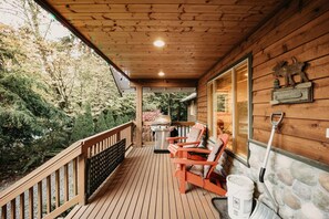 Property grounds - 65gs - Hot Tub - Wi-fi - Pets Ok - Bbq 3 Bedroom Home by Redawning (Deming)