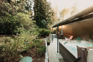 Cabaña, 3 habitaciones | Jardines del alojamiento