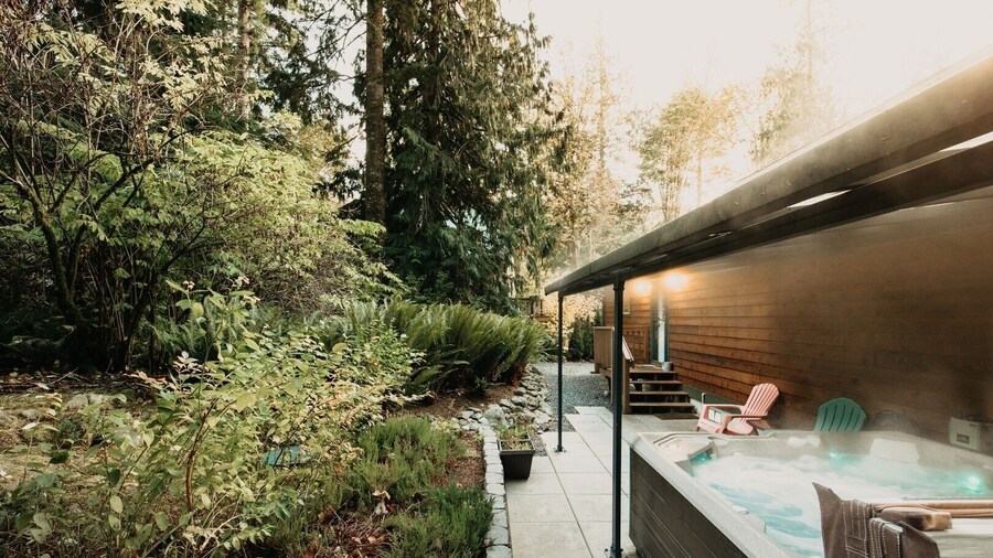 65gs - Hot Tub - Wi-fi - Pets Ok - Bbq 3 Bedroom Home by Redawning