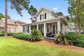 House, 3 Bedrooms | Exterior - 1337 Laurel Grove 3 Bedroom Home by RedAwning (Miramar Beach)