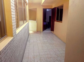 House, 3 Bedrooms, Accessible, Smoking | Interior