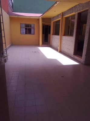 House, 3 Bedrooms, Accessible, Smoking | Property grounds - Toluca Centrica House (Toluca)