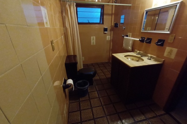 House, 3 Bedrooms, Accessible, Smoking | Bathroom amenities | Soap, shampoo