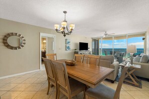 Studio (2 Bedrooms) | Interior - Gulfside 1202 at Hidden Dunes - 1149901 (Miramar Beach)