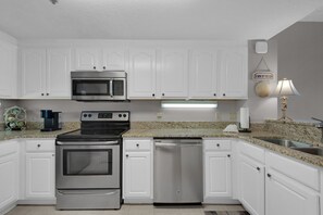 Studio (3 Bedrooms) | Interior - Jade East 1220 (Destin)