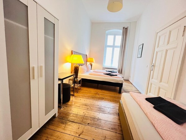 Apartment, 3 Bedrooms, City View