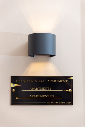 Interior entrance - Luxury Number 1 Apartments (Rijeka)