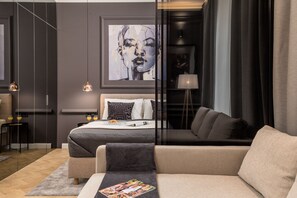 Luxury Apartment | Iron/ironing board, free WiFi, bed sheets - Luxury Number 1 Apartments (Rijeka)