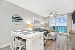 Studio (3 Bedrooms) | Front of property - Majestic Beach 2-806 (Panama City Beach)