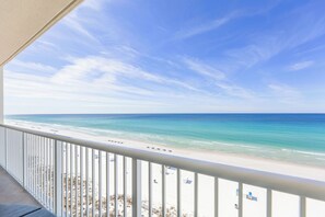 Studio (3 Bedrooms) | Innenbereich