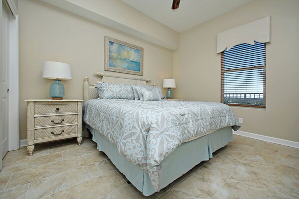 Studio (3 Bedrooms) | Interior - Marisol Beachfront Resort 902 (Panama City Beach)