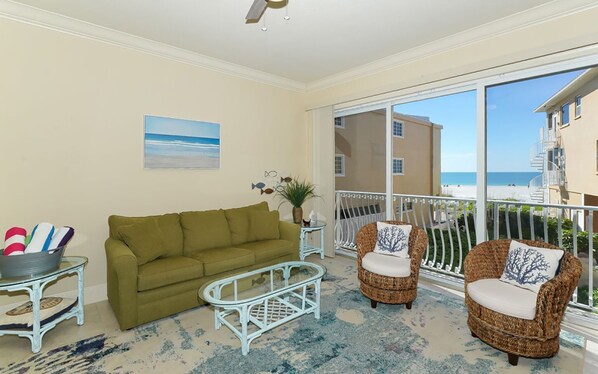 Flat-screen TV - Marbella Villa 12 (Bradenton Beach)