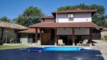 Room, 1 Bedroom, Smoking, Patio | Pool | Outdoor pool