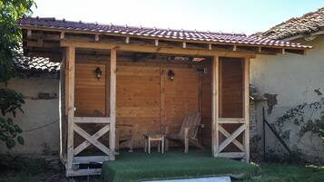 Room, 1 Bedroom, Smoking, Patio | Exterior