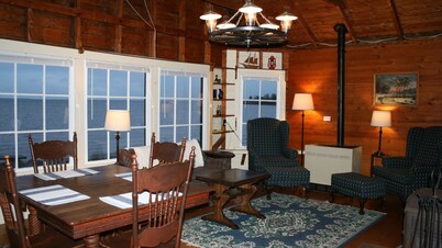 Amherst Shore Country Inn Cottage