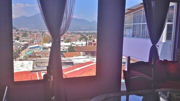 Departamento, 2 habitaciones, balcón, vista a la ciudad | Vista desde la propiedad