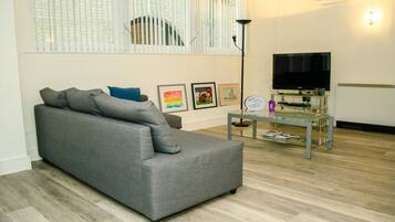 Apartment | Living room