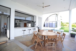 House, 4 Bedrooms, Smoking, Private Pool | Dining - Luxury House Near Cuernavaca (Xochitepec)