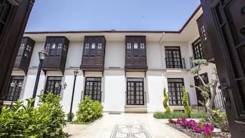 Quarto casal ou duplo luxo | Vista para o jardim