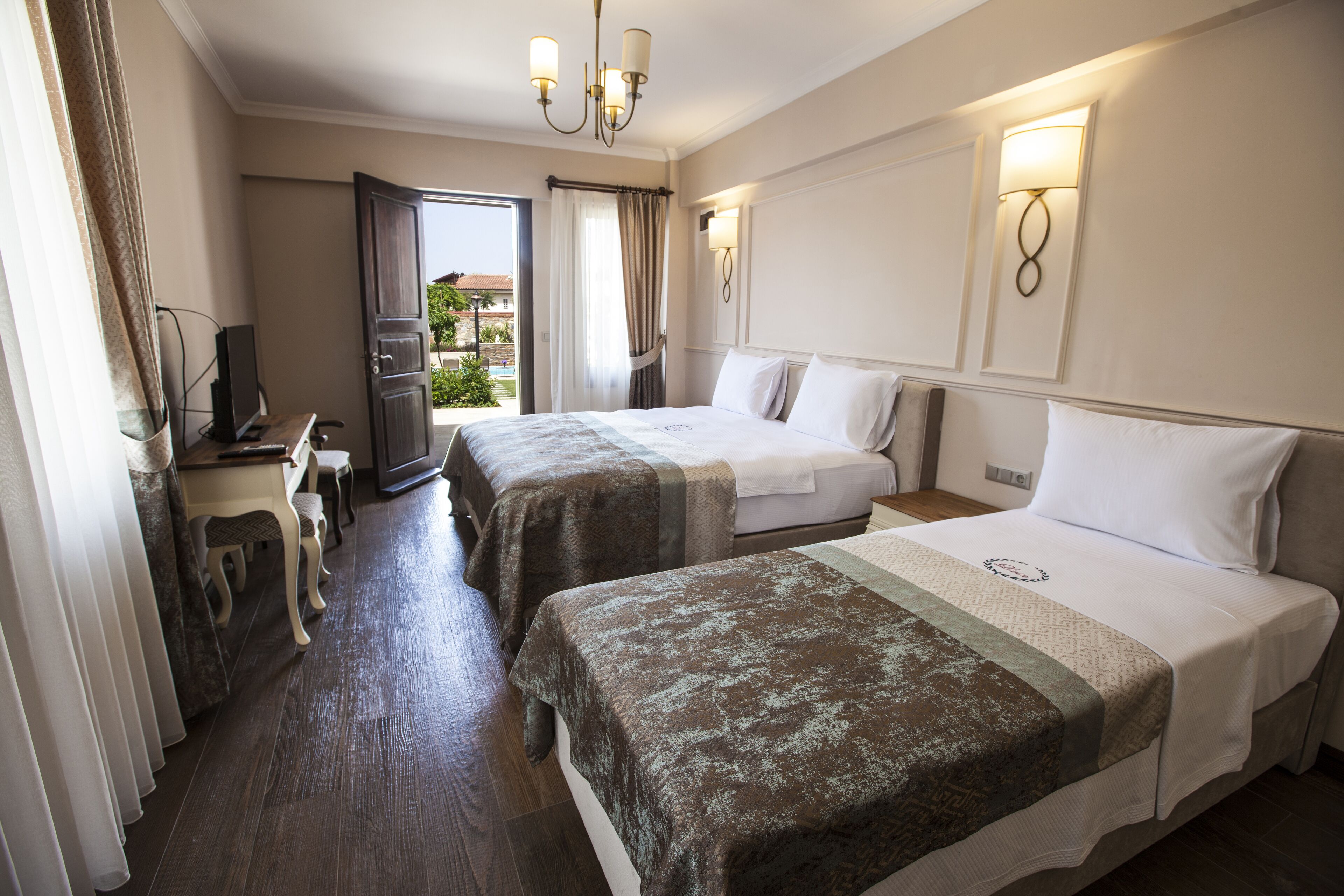 family quadruple room | 1 bedroom, egyptian cotton sheets, premium bedding, tempur-pedic beds