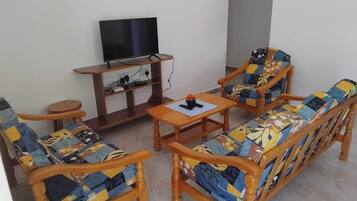 Apartemen, 2 kamar tidur, Boleh Merokok, balkon | Interior